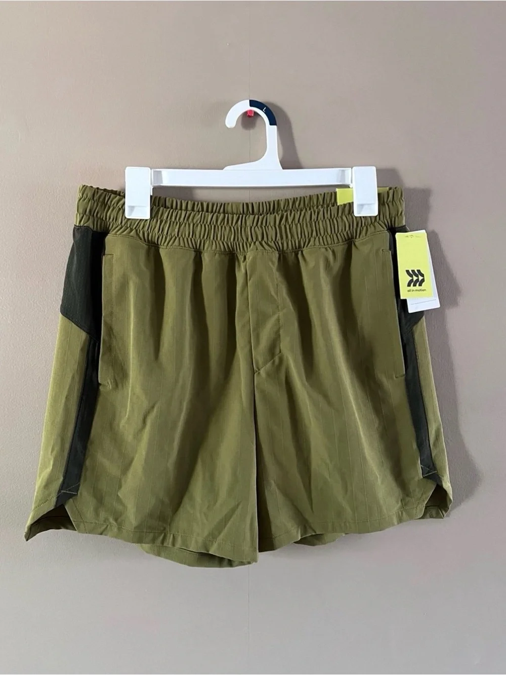 All in Motion Men's Trail Shorts 6